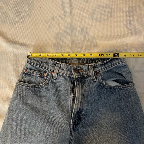 Vintage Levi’s Jeans - Picture 5 of 5